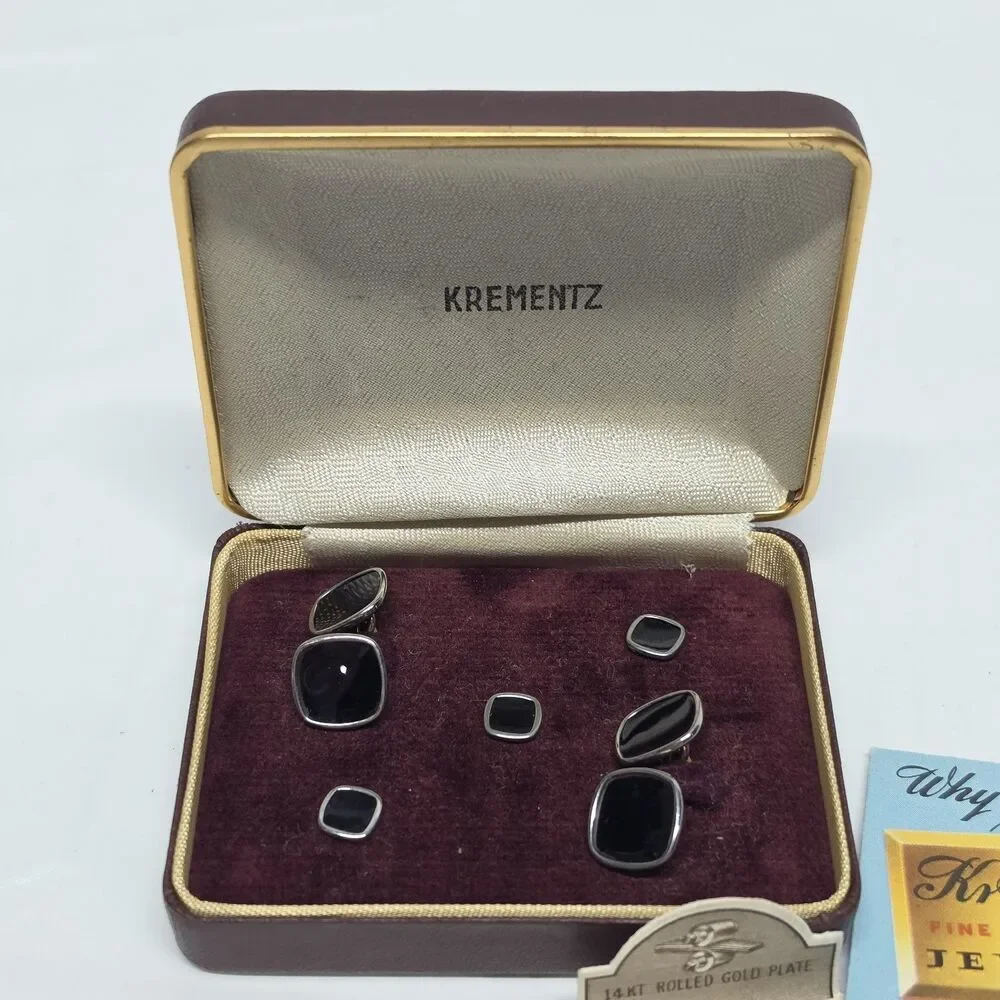 Vintage Krementz Art Deco Cufflink & Stud Set with Black Onyx In Original Case